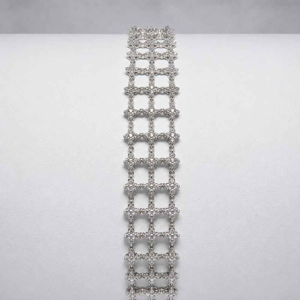 18kt White Gold Diamond Mesh Bracelet with 276 Diamonds and Tongue and Groove Cl